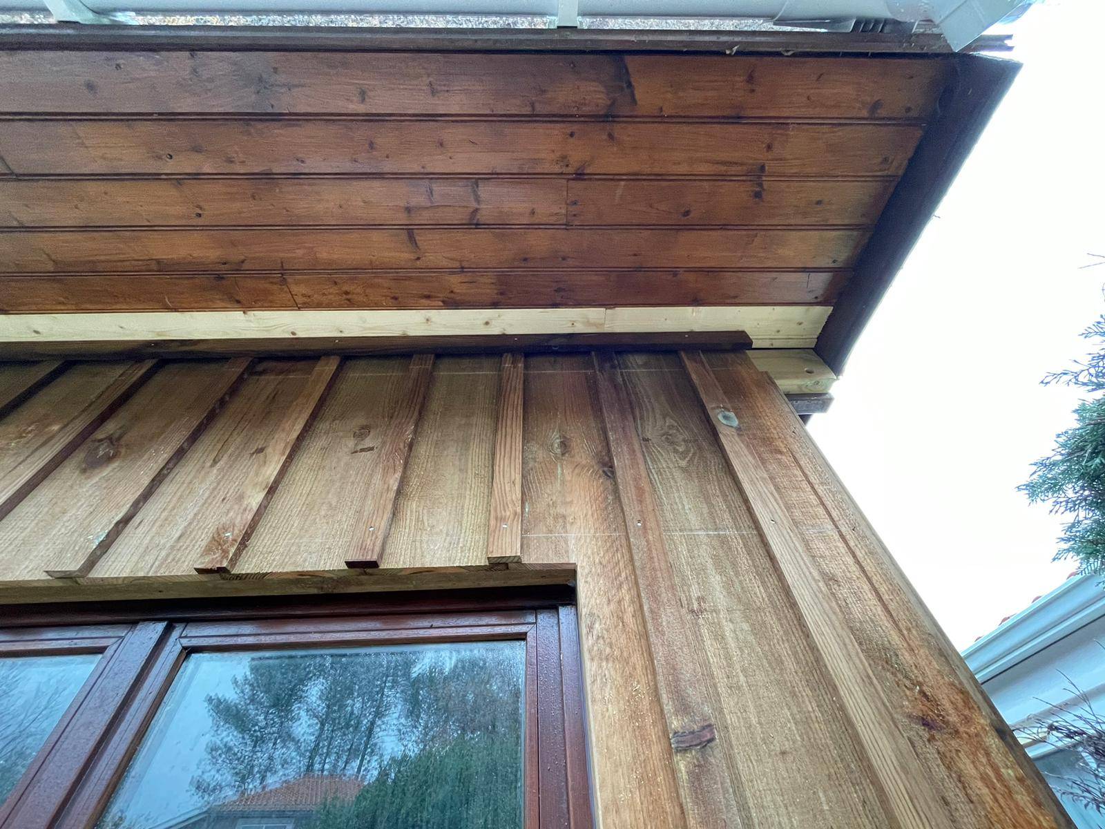 Rénovation des avancées de toit d'une maison à Salles