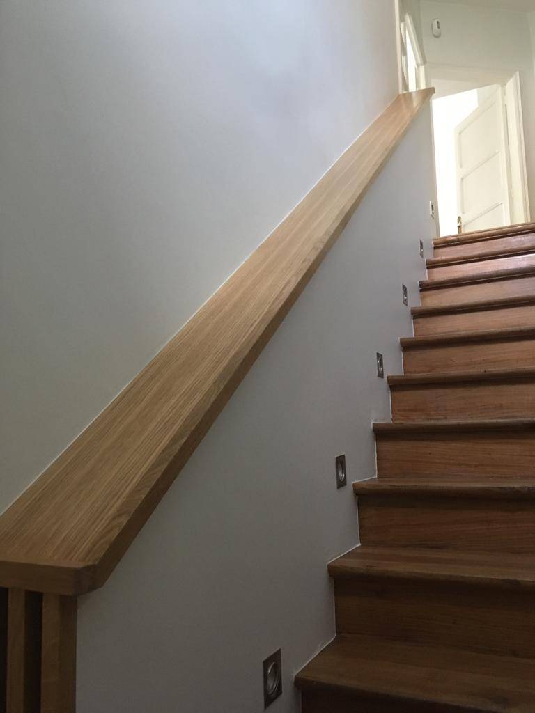 Escalier et main courante en chêne à Sanguinet