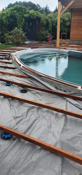 Conception et pose de terrasses en bois sur le Bassin d'Arcachon