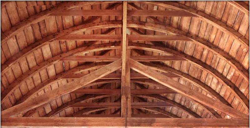 Charpente traditionnelle bois Philibert Delorme par Vision Bois Métal à Saugnac et Muret