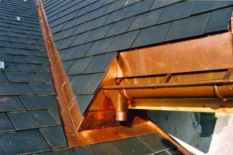 Zinguerie bande d'égout en cuivre à Lüe